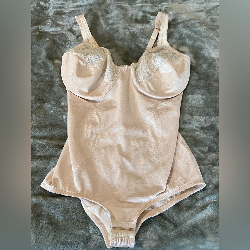 Women's Underscore Shapewear Bodysuit